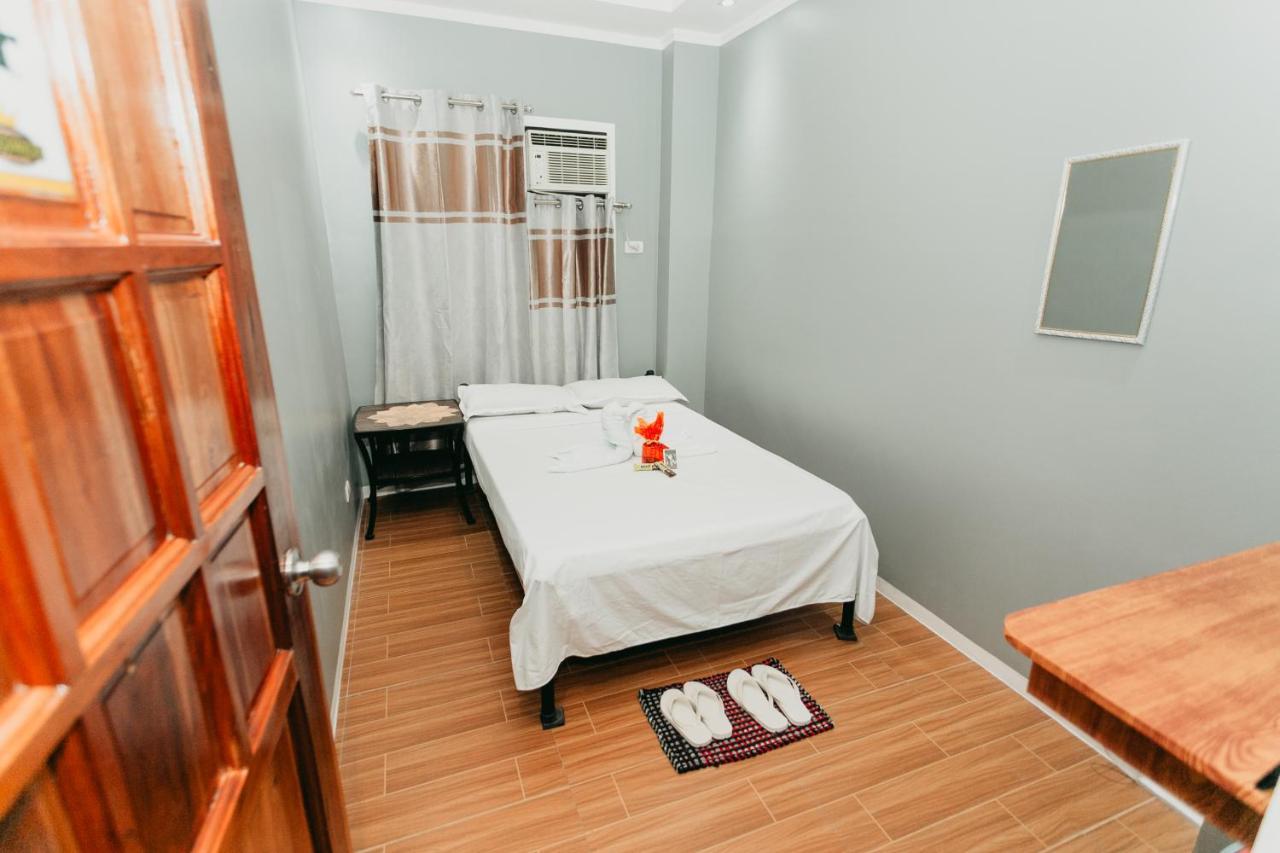 Kingswick Residences & Lodge Dumaguete City Buitenkant foto