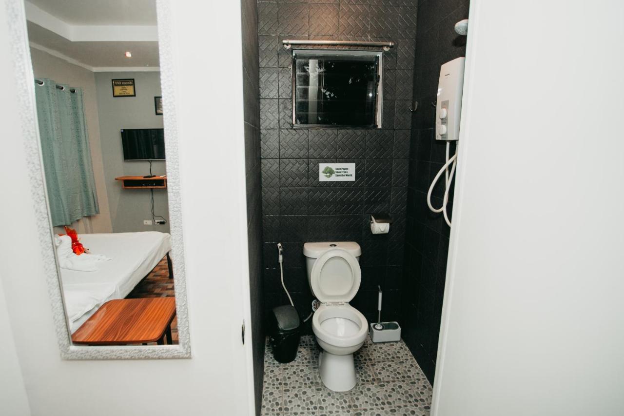 Kingswick Residences & Lodge Dumaguete City Buitenkant foto