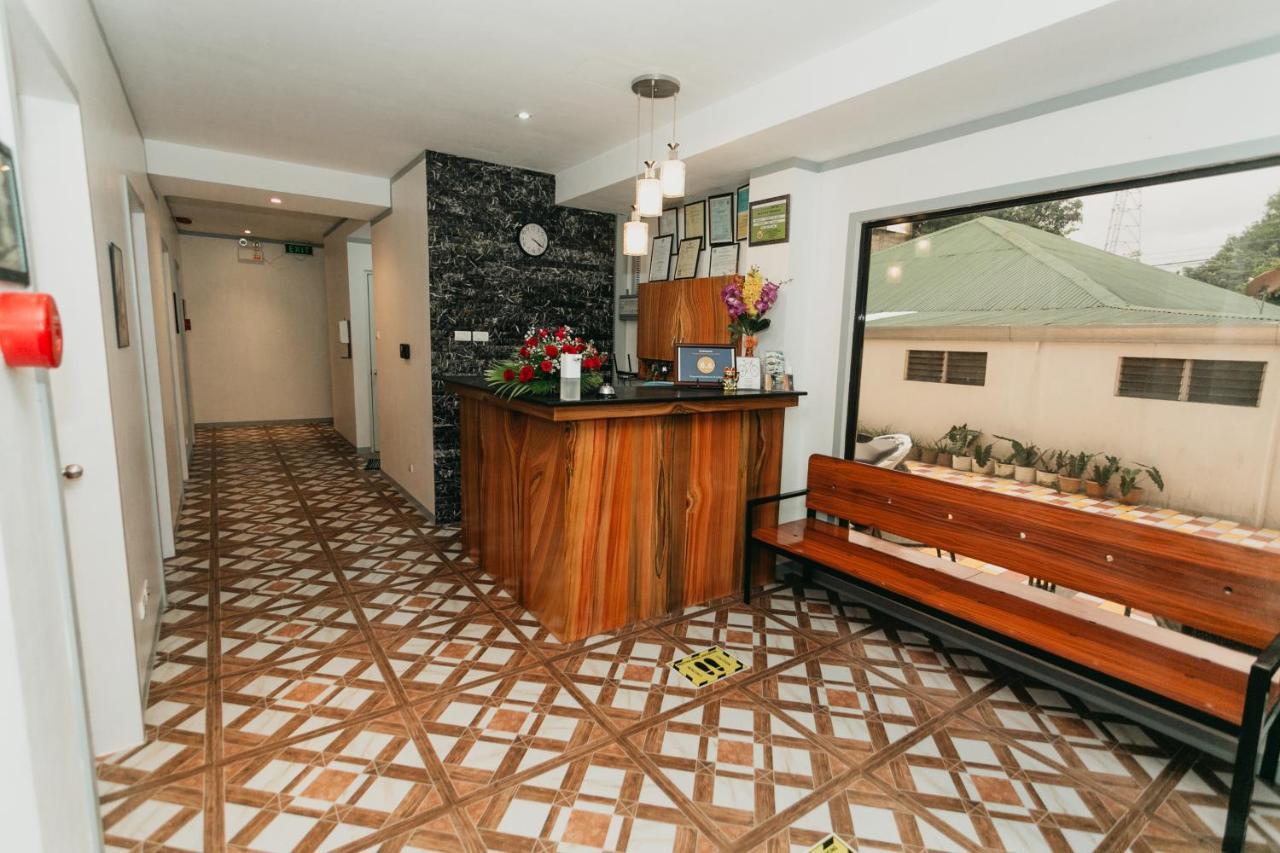 Kingswick Residences & Lodge Dumaguete City Buitenkant foto