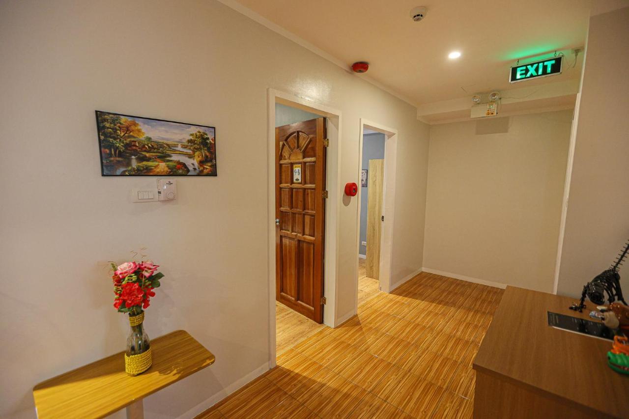 Kingswick Residences & Lodge Dumaguete City Buitenkant foto