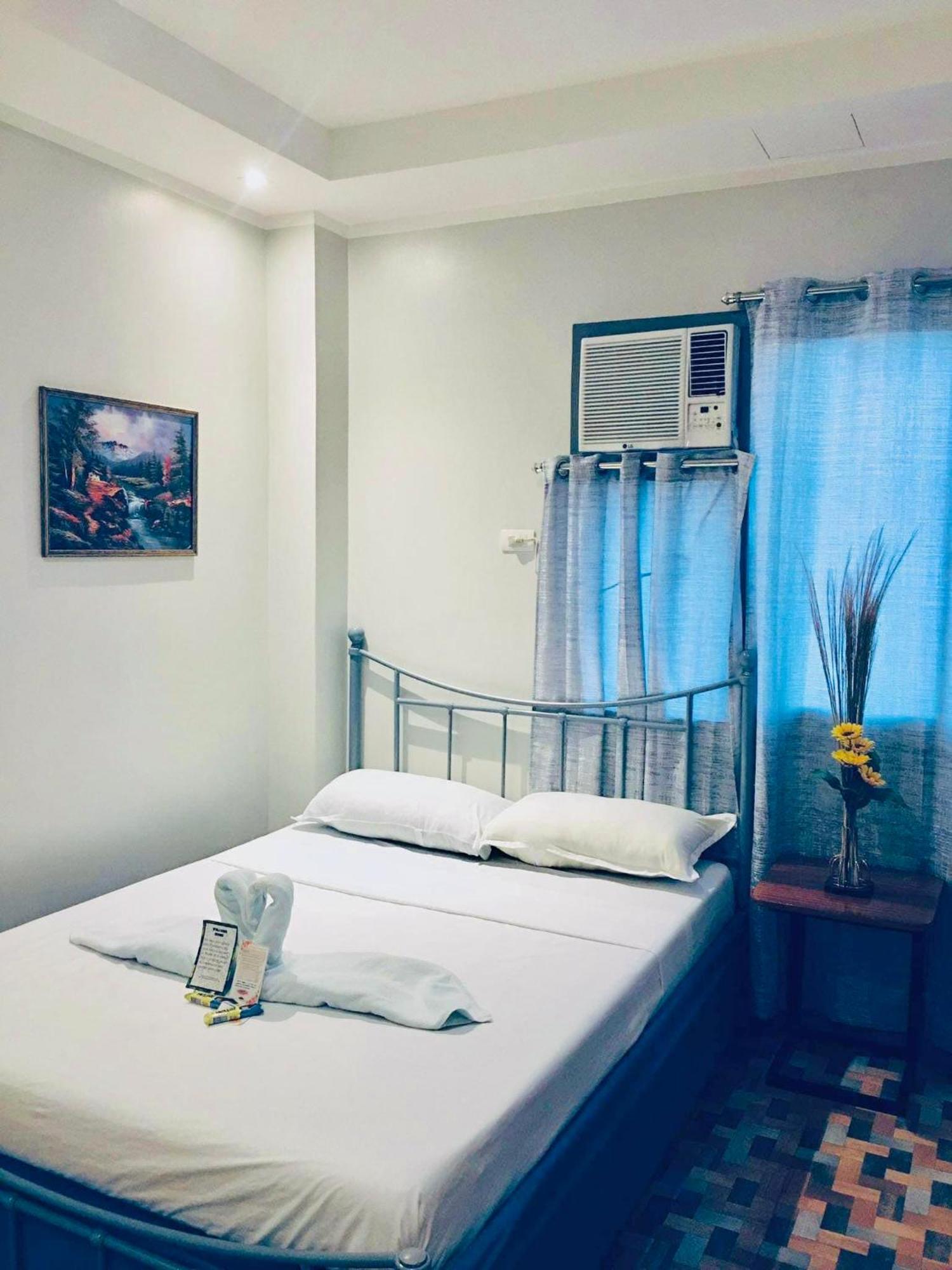 Kingswick Residences & Lodge Dumaguete City Buitenkant foto